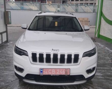 Белый Джип Чероки, объемом двигателя 0 л и пробегом 215 тыс. км за 14500 $, фото 1 на Automoto.ua