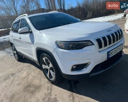 Белый Джип Чероки, объемом двигателя 2.36 л и пробегом 86 тыс. км за 15800 $, фото 1 на Automoto.ua