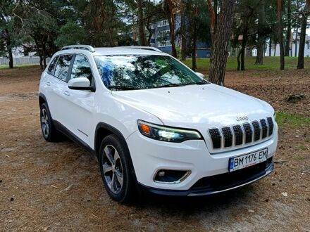 Белый Джип Чероки, объемом двигателя 2.4 л и пробегом 127 тыс. км за 17200 $, фото 1 на Automoto.ua