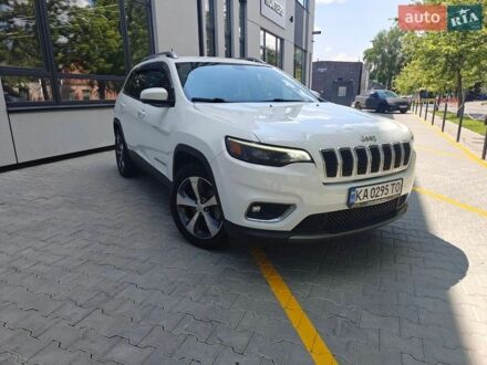 Білий Джип Cherokee, об'ємом двигуна 2.36 л та пробігом 110 тис. км за 17800 $, фото 1 на Automoto.ua