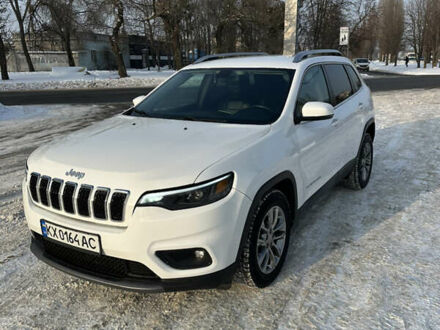 Білий Джип Cherokee, об'ємом двигуна 2.36 л та пробігом 135 тис. км за 16700 $, фото 1 на Automoto.ua