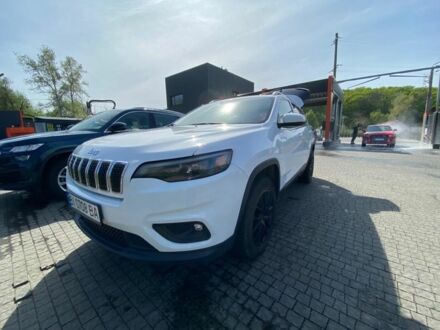 Білий Джип Cherokee, об'ємом двигуна 2.4 л та пробігом 141 тис. км за 18990 $, фото 1 на Automoto.ua