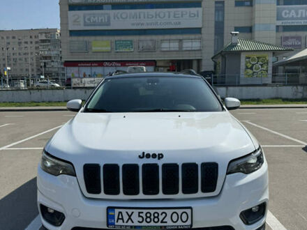 Джип Cherokee 2018 у Харкові на Automoto.ua Білий Джип Cherokee, об'ємом двигуна 2.4 л та пробігом 141 тис. км за 16500 $, фото 1 на Automoto.ua