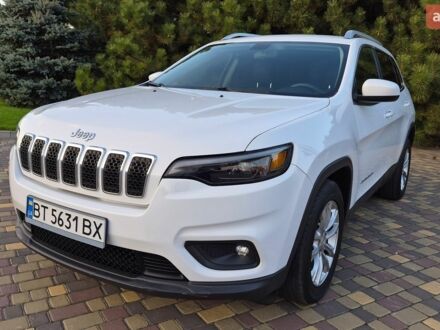 Білий Джип Cherokee, об'ємом двигуна 2.36 л та пробігом 98 тис. км за 13900 $, фото 1 на Automoto.ua