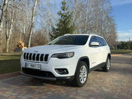 Белый Джип Чероки, объемом двигателя 2.4 л и пробегом 134 тыс. км за 16350 $, фото 1 на Automoto.ua