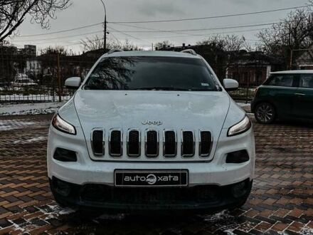 Білий Джип Cherokee, об'ємом двигуна 2.4 л та пробігом 163 тис. км за 13700 $, фото 1 на Automoto.ua