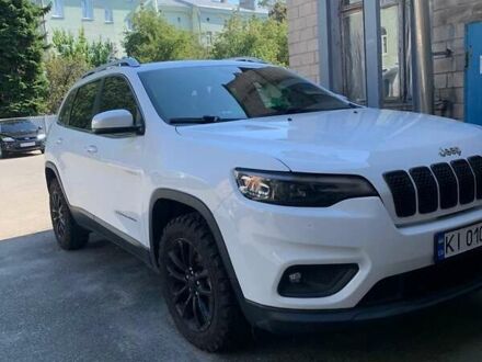Білий Джип Cherokee, об'ємом двигуна 2.36 л та пробігом 170 тис. км за 13950 $, фото 1 на Automoto.ua