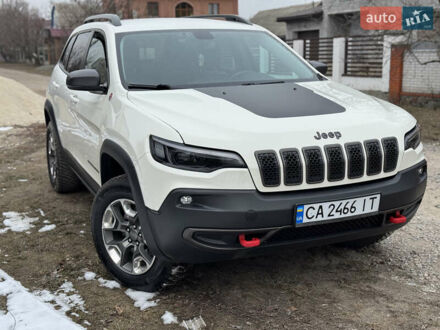 Джип Cherokee 2018 у Черкасах на Automoto.ua Білий Джип Cherokee, об'ємом двигуна 2 л та пробігом 70 тис. км за 18000 $, фото 1 на Automoto.ua