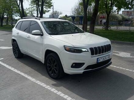 Білий Джип Cherokee, об'ємом двигуна 1.99 л та пробігом 60 тис. км за 18000 $, фото 1 на Automoto.ua