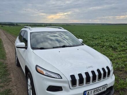 Джип Чероки 2018 в Гайсине на Automoto.ua Белый Джип Чероки, объемом двигателя 2.36 л и пробегом 210 тыс. км за 12500 $, фото 1 на Automoto.ua