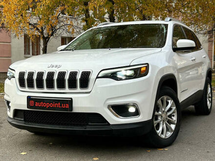 Джип Cherokee 2018 у Сумах на Automoto.ua Білий Джип Cherokee, об'ємом двигуна 2.36 л та пробігом 92 тис. км за 14500 $, фото 1 на Automoto.ua