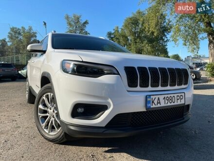 Білий Джип Cherokee, об'ємом двигуна 3.2 л та пробігом 104 тис. км за 17600 $, фото 1 на Automoto.ua