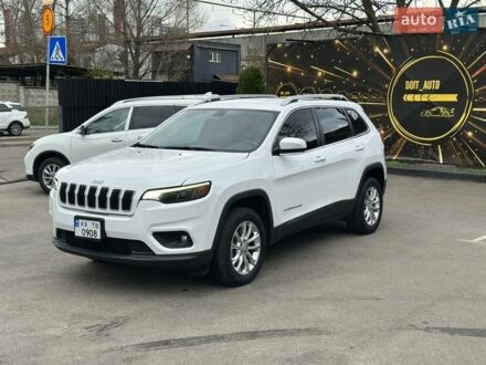 Белый Джип Чероки, объемом двигателя 2.4 л и пробегом 131 тыс. км за 15499 $, фото 1 на Automoto.ua