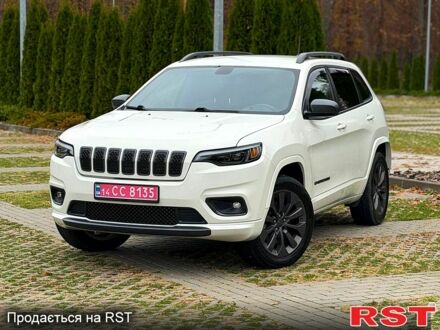 Белый Джип Чероки, объемом двигателя 3.2 л и пробегом 115 тыс. км за 16990 $, фото 1 на Automoto.ua