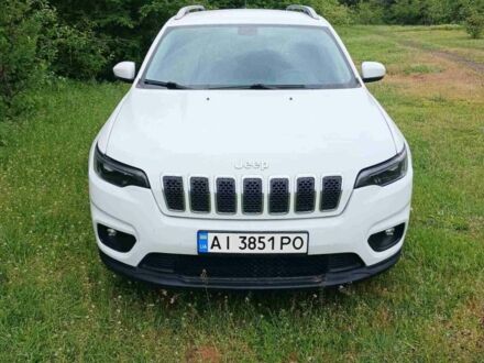 Білий Джип Cherokee, об'ємом двигуна 2.36 л та пробігом 60 тис. км за 16000 $, фото 1 на Automoto.ua