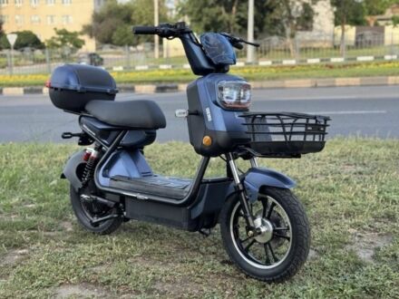 Белый Джип Чероки, объемом двигателя 2 л и пробегом 142 тыс. км за 17800 $, фото 1 на Automoto.ua
