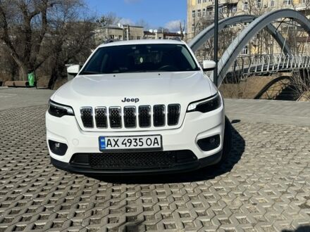 Білий Джип Cherokee, об'ємом двигуна 3.2 л та пробігом 26 тис. км за 23500 $, фото 1 на Automoto.ua