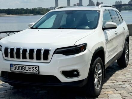 Джип Cherokee 2018 у Києві на Automoto.ua Білий Джип Cherokee, об'ємом двигуна 3.2 л та пробігом 107 тис. км за 17499 $, фото 1 на Automoto.ua