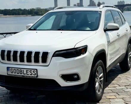 Білий Джип Cherokee, об'ємом двигуна 3.2 л та пробігом 107 тис. км за 17499 $, фото 1 на Automoto.ua