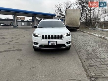 Джип Чероки 2018 в Черкассах на Automoto.ua Белый Джип Чероки, объемом двигателя 3.24 л и пробегом 101 тыс. км за 19300 $, фото 1 на Automoto.ua