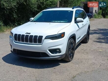 Белый Джип Чероки, объемом двигателя 2.36 л и пробегом 101 тыс. км за 15900 $, фото 1 на Automoto.ua