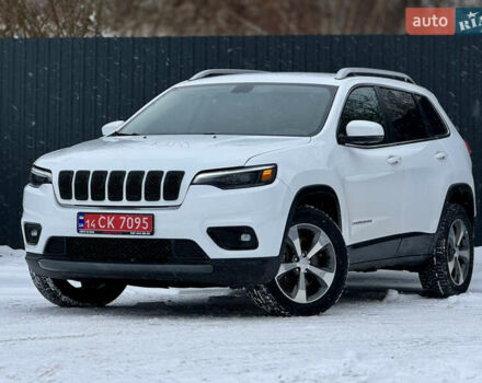 Білий Джип Cherokee, об'ємом двигуна 3.24 л та пробігом 184 тис. км за 16300 $, фото 1 на Automoto.ua