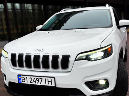 Джип Cherokee 2019 у Полтаві на Automoto.ua Білий Джип Cherokee, об'ємом двигуна 2.36 л та пробігом 110 тис. км за 15500 $, фото 1 на Automoto.ua