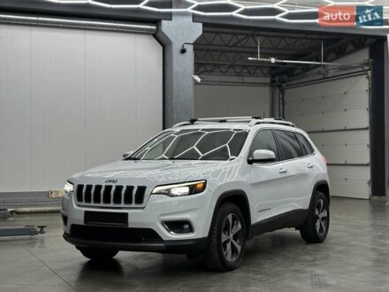 Джип Чероки 2019 в Киеве на Automoto.ua Белый Джип Чероки, объемом двигателя 3.24 л и пробегом 92 тыс. км за 18400 $, фото 1 на Automoto.ua