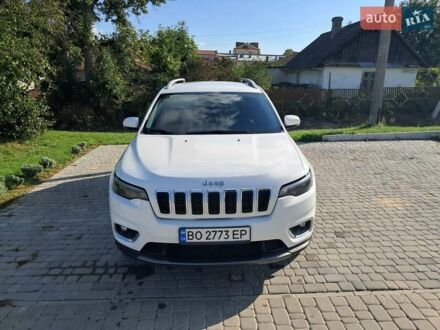Джип Чероки 2019 в Тернополе на Automoto.ua Белый Джип Чероки, объемом двигателя 3.24 л и пробегом 137 тыс. км за 20500 $, фото 1 на Automoto.ua