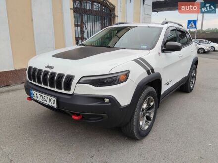 Білий Джип Cherokee, об'ємом двигуна 3.24 л та пробігом 110 тис. км за 20000 $, фото 1 на Automoto.ua