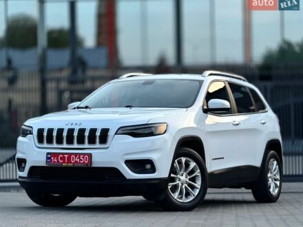 Білий Джип Cherokee, об'ємом двигуна 2.36 л та пробігом 197 тис. км за 13700 $, фото 1 на Automoto.ua