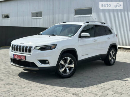 Білий Джип Cherokee, об'ємом двигуна 3.2 л та пробігом 77 тис. км за 18500 $, фото 1 на Automoto.ua