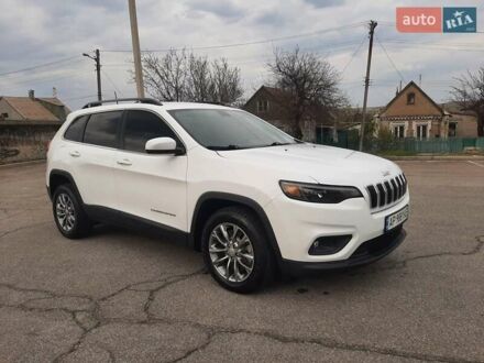 Джип Cherokee 2019 у Запоріжжя на Automoto.ua Білий Джип Cherokee, об'ємом двигуна 2.36 л та пробігом 97 тис. км за 18500 $, фото 1 на Automoto.ua