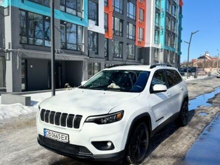 Белый Джип Чероки, объемом двигателя 2.36 л и пробегом 93 тыс. км за 18500 $, фото 1 на Automoto.ua