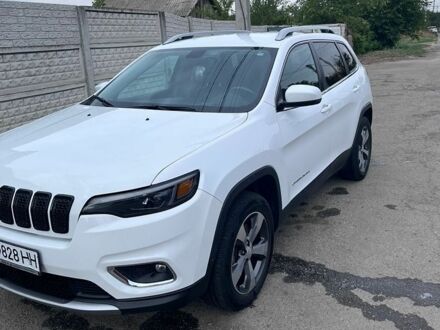 Білий Джип Cherokee, об'ємом двигуна 3.24 л та пробігом 135 тис. км за 17000 $, фото 1 на Automoto.ua
