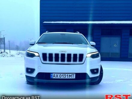 Білий Джип Cherokee, об'ємом двигуна 2.4 л та пробігом 87 тис. км за 20000 $, фото 1 на Automoto.ua