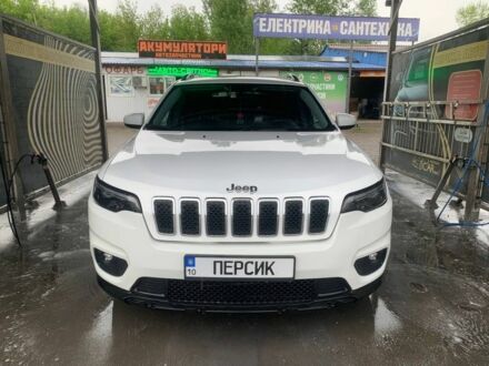 Джип Cherokee 2019 у Києві на Automoto.ua Білий Джип Cherokee, об'ємом двигуна 2.4 л та пробігом 198 тис. км за 15500 $, фото 1 на Automoto.ua