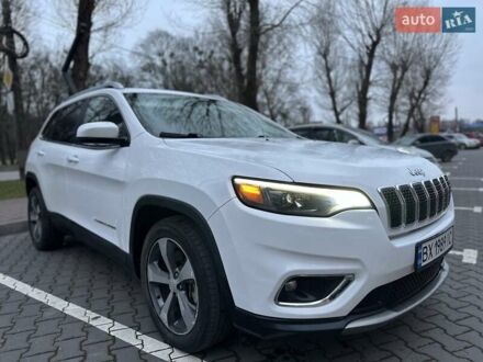 Білий Джип Cherokee, об'ємом двигуна 2.36 л та пробігом 153 тис. км за 15900 $, фото 1 на Automoto.ua