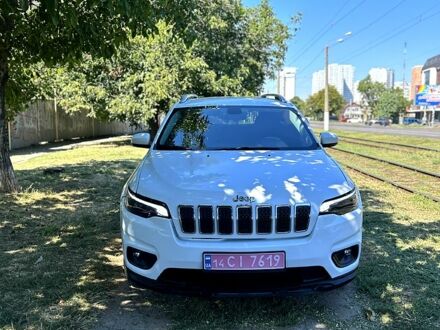Белый Джип Чероки, объемом двигателя 2.4 л и пробегом 160 тыс. км за 14500 $, фото 1 на Automoto.ua