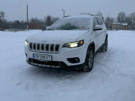 Білий Джип Cherokee, об'ємом двигуна 2.36 л та пробігом 136 тис. км за 14700 $, фото 1 на Automoto.ua