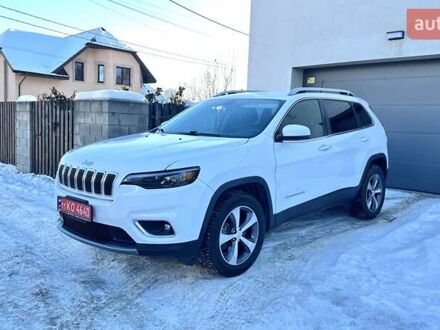 Белый Джип Чероки, объемом двигателя 3.24 л и пробегом 144 тыс. км за 18400 $, фото 1 на Automoto.ua