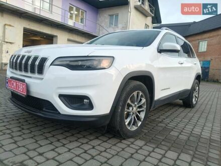 Білий Джип Cherokee, об'ємом двигуна 2.36 л та пробігом 68 тис. км за 16600 $, фото 1 на Automoto.ua