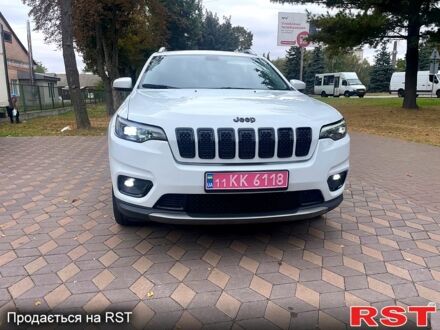 Белый Джип Чероки, объемом двигателя 3.2 л и пробегом 140 тыс. км за 16999 $, фото 1 на Automoto.ua