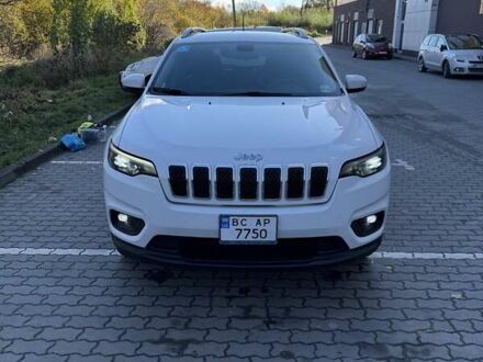 Белый Джип Чероки, объемом двигателя 2.4 л и пробегом 51 тыс. км за 22000 $, фото 1 на Automoto.ua