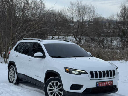 Белый Джип Чероки, объемом двигателя 2.36 л и пробегом 154 тыс. км за 14300 $, фото 1 на Automoto.ua