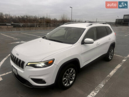Білий Джип Cherokee, об'ємом двигуна 3.24 л та пробігом 60 тис. км за 17800 $, фото 1 на Automoto.ua
