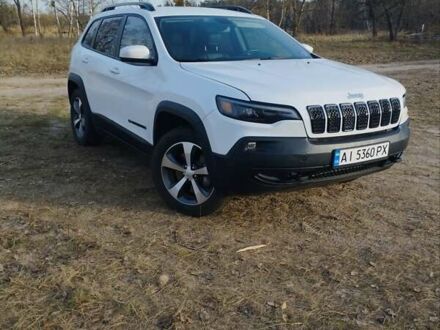 Белый Джип Чероки, объемом двигателя 3.24 л и пробегом 127 тыс. км за 20000 $, фото 1 на Automoto.ua