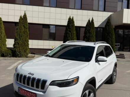 Білий Джип Cherokee, об'ємом двигуна 0 л та пробігом 50 тис. км за 21500 $, фото 1 на Automoto.ua
