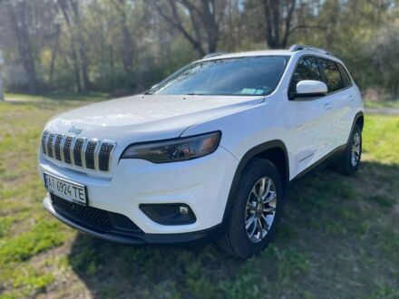Білий Джип Cherokee, об'ємом двигуна 3.2 л та пробігом 42 тис. км за 19999 $, фото 1 на Automoto.ua