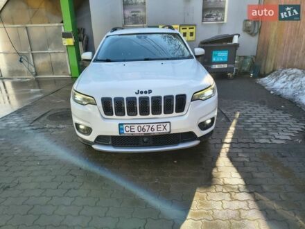 Белый Джип Чероки, объемом двигателя 2.36 л и пробегом 197 тыс. км за 16500 $, фото 1 на Automoto.ua